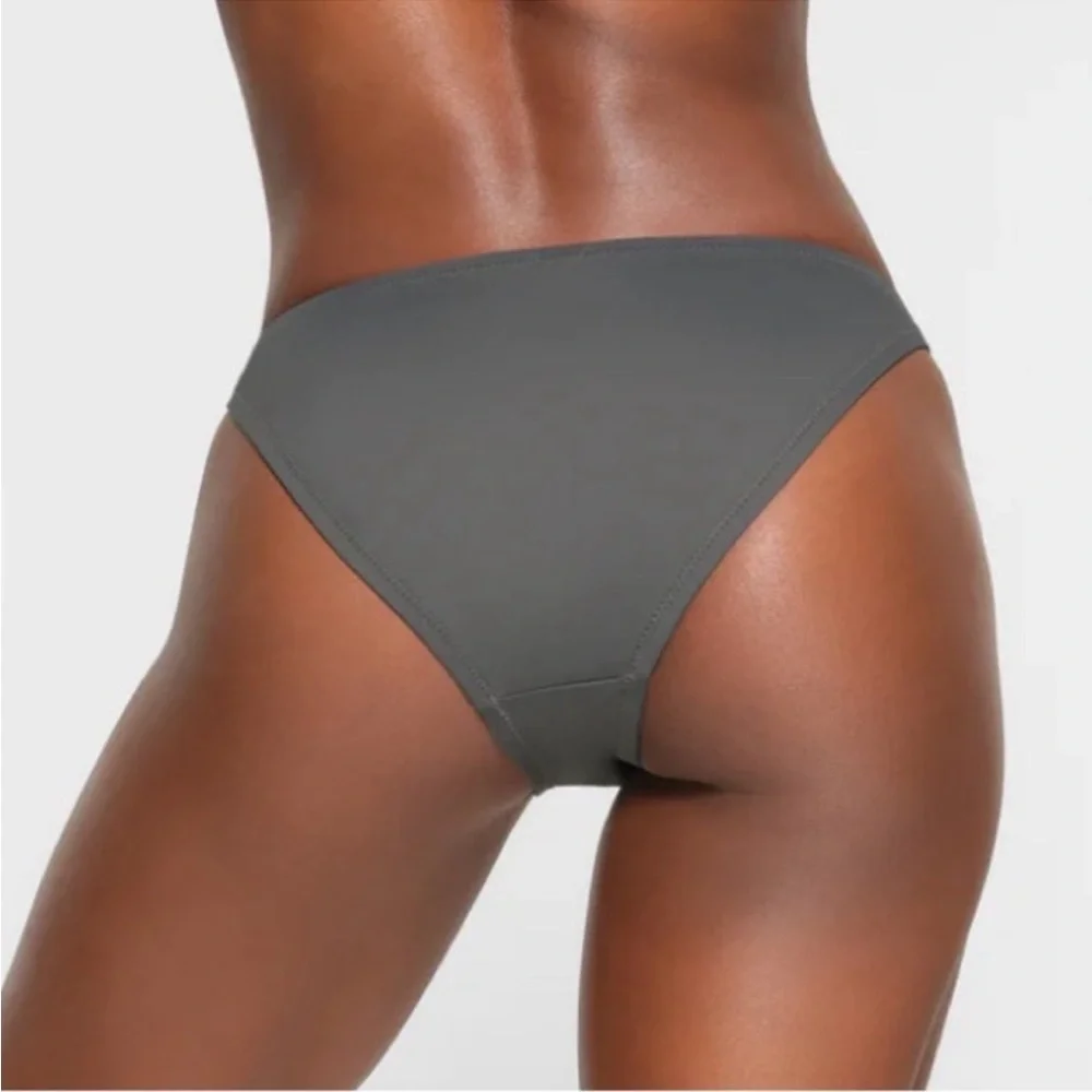 NWT Skims bikini bottom mid coverage gunmetal sz 3X